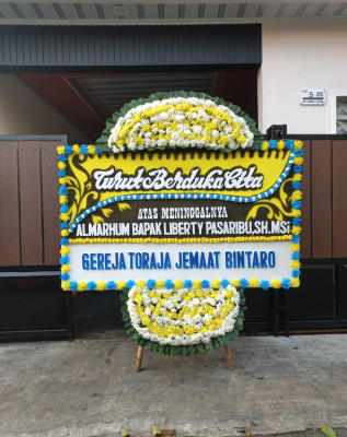 Papan Bunga Duka di Suling Tambun
